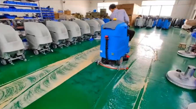 九江2023年还在用人工的物业保洁不妨试试洗地机吧